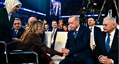 Cumhurbaşkanı Erdoğan'dan Ayşenur Gök'e Özel İlgi