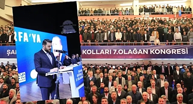 Furkan Küçük, AK Parti Şanlıurfa İl Gençlik Kolları Başkanı Seçildi