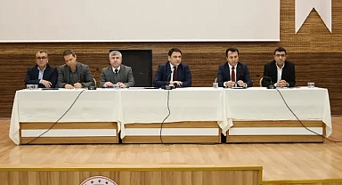 Haliliye Kaymakamlığı, Kırsal Mahallelerdeki Okullar İçin Toplantı Düzenledi