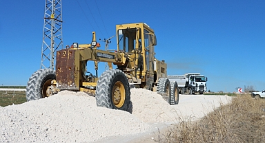 Harran Ve Ceylanpınar Kırsalında Yollar Modernleşiyor