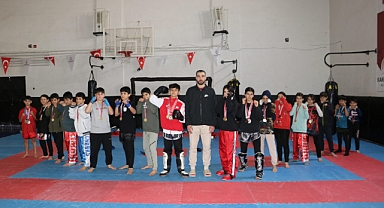 Karaköprülü sporcular Türkiye Şampiyonasına hazırlanıyor