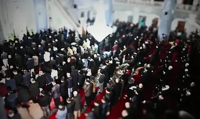 Şanlıurfa'da kandil coşkusu yaşandı