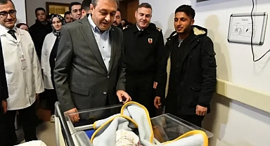 Şanlıurfa'da yeni yılın ilk bebeği dünyaya geldi!