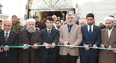 Yeşil Kubbe Cami İbadete Açıldı