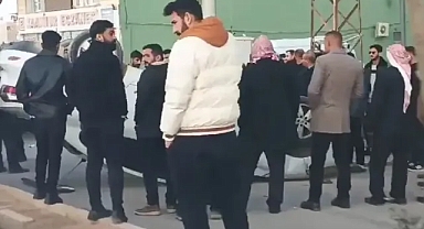 Akçakale'de otomobil takla attı!