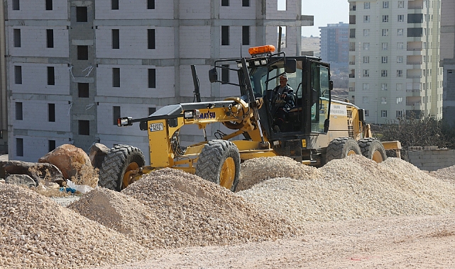 Büyükşehir Belediyesi, Karaköprü’ye Yeni Yollar Kazandırıyor