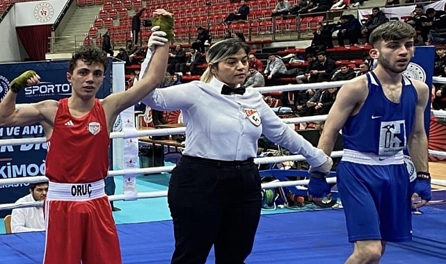 DEPSAŞ Enerji sporcusu boksör Salih Samet Oruç'tan gümüş madalya