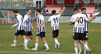 Karaköprü Belediyespor yıkıldı! Son dakika golüne engel olamadı!