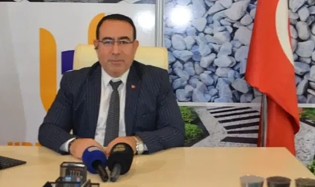 Medya Yazarlar Derneği Başkanı Mustafa Pakır'dan