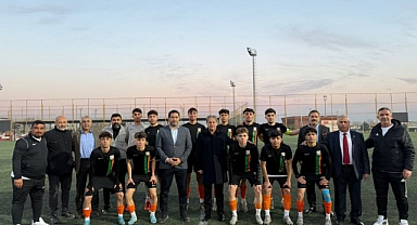 Şanlıurfa Büyükşehir Belediyespor U18 Takımı ligi lider olarak kapattı!
