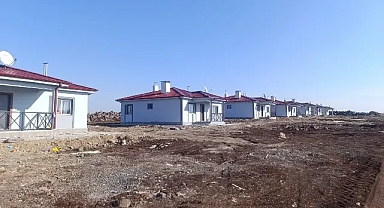 Siverek’te Deprem Konutlarının Yapımı Sürüyor