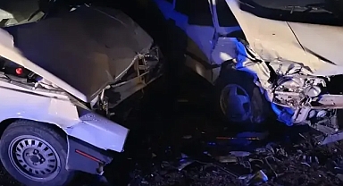 Urfa’da otomobiller çarpıştı! Çok sayıda yaralı var!