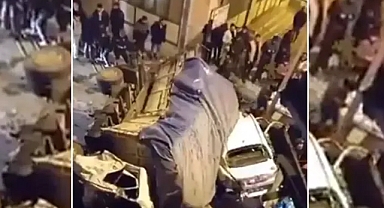 Urfa’nın ilçesinde can pazarı! Kamyon araçların üzerine düştü!