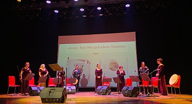 Avaze Türk Müziği Kadınlar Topluluğu'ndan 8 Mart Dünya Kadınlar Günü konseri