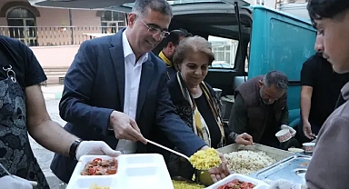 Bozova Belediyesi’nden Halka Açık İftar Yemeği