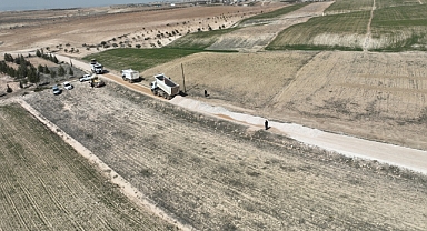 Büyükşehir Belediyesi, Birecik Kırsalında Yol Çalışmalarına Hızla Devam Ediyor