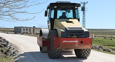 Hilvan’da Yol Çalışmaları Tüm Hızıyla Devam Ediyor