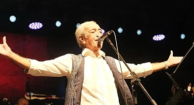 Sanatçı Edip Akbayram hayatını kaybetti!