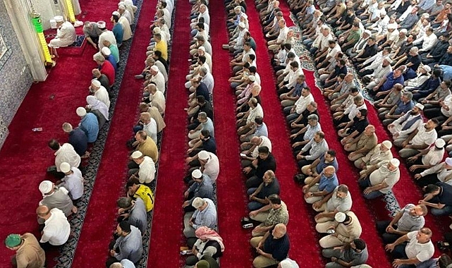 Şanlıurfa’da Bayram Namazı Saat Kaçta Kılınacak?