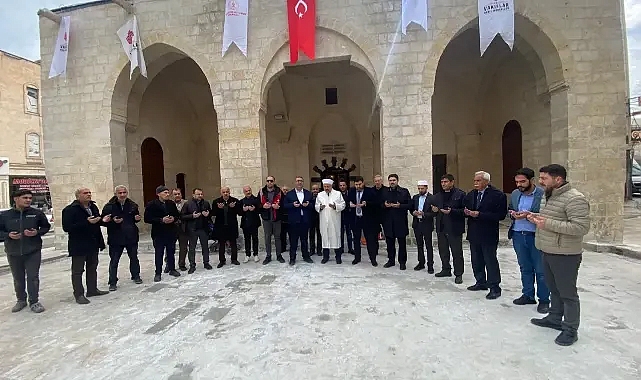 Tarihi Hüseyin Paşa Cami Dualarla İbadete Açıldı