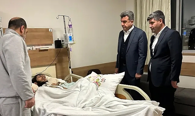 Uzun süredir tedavi görüyor! AK Parti Şanlıurfa İl Başkanı Günbeği hastanede ziyaret etti!