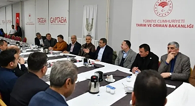 Vali Şıldak kurum yöneticileri ve mülki idare amirleri ile buluştu