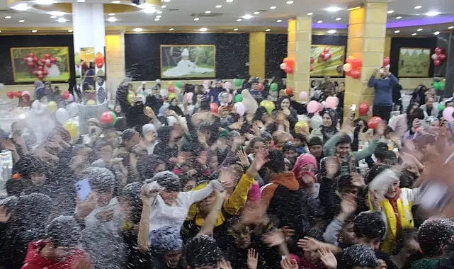 Yetim çocuklar iftar sofrasında buluştu