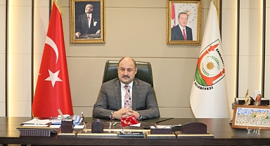 Başkan Gülpınar’a Uluslararası İlişkilerde Yılın Üstün Hizmet Ödülü
