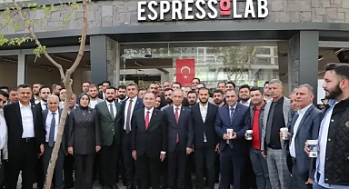 CHP boykot kararı almıştı! AK Parti Urfa'da destek verip kahve içti!