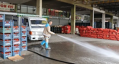 Haliliye Belediyesi’nden hal pazarında kapsamlı temizlik!