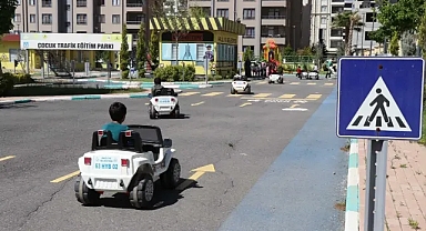 Haliliye’de minik sürücüler kuralları öğrendi