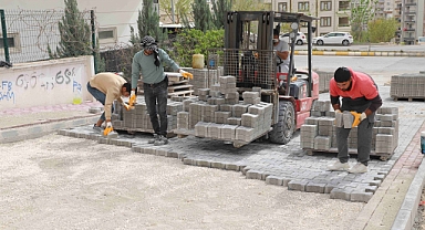 Karaköprü’de Üstyapı Çalışmaları Sürüyor