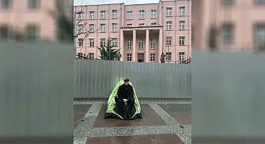 Şanlıurfa Milletvekili Tanal, gençler için sabaha kadar nöbet tuttu!
