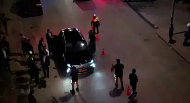 Tek tek bakıldı! Şanlıurfa'da gece vakti hareketli anlar