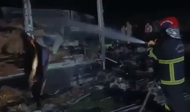 Urfa’nın ilçesinde araç yangını! İtfaiye ekipleri müdahale etti!