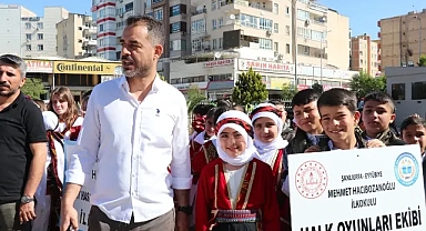 Valilik Kupası Okullar Arası Halk Oyunları Yarışması Başladı