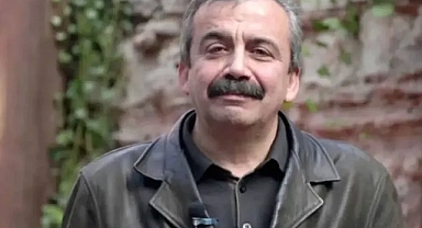 Acı haber geldi! Sırrı Süreyya Önder hayatını kaybetti!