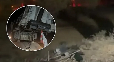 Şanlıurfa’da buğday yüklü TIR devrildi!