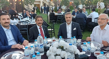 Şanlıurfa’da Görkemli Düğün: Melike Arjen ile Şükrü Ersin Dünyaevine Girdi