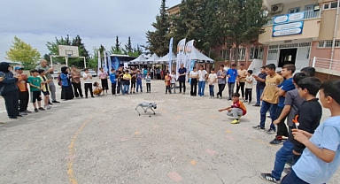 “Siz Gelemezseniz, Biz Geliriz” Projesi Kapsamında Bilim Merkezi Kırsalda