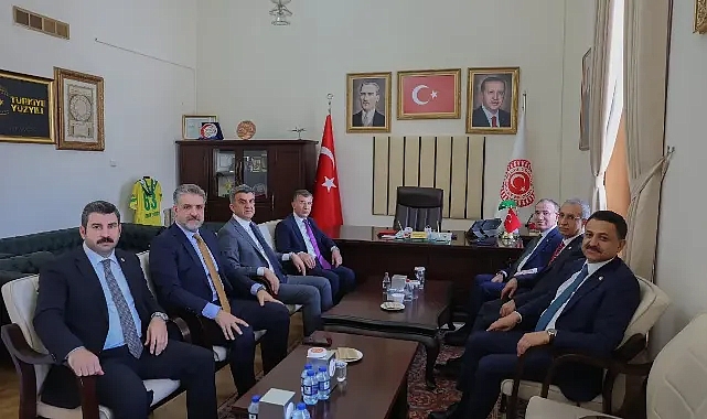 TBMM Başkanvekili Bozdağ ve Şanlıurfa Heyeti Haftalık Değerlendirme Toplantısında Bir Araya Geldi
