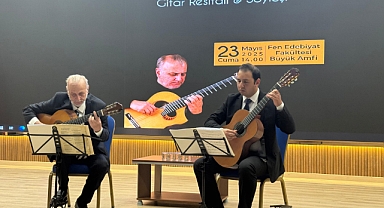 Ünlü Gitarist Ahmet Kanneci Harran Üniversitesi’nde Resital Verdi