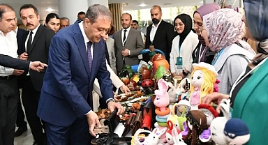 Vali Şıldak, hayat boyu öğrenme haftası etkinliklerine katıldı