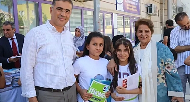 Bozova Belediyesi’nden Öğrencilere Karne Hediyesi: Kitap ve Sinema Keyfi
