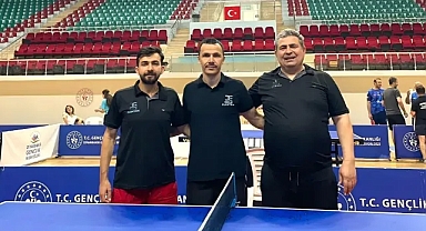 Dicle Elektrik masa tenisi takımından büyük başarı