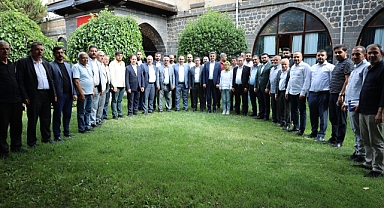 İl Başkanı Günbegi, Hilvan Ve Siverek İlçelerini Zıyaret Etti