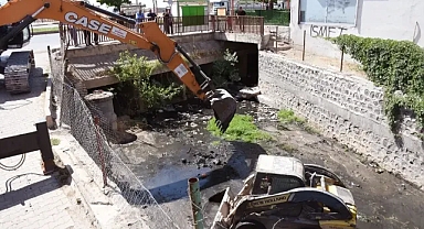 Korçik Deresi’nde Temizlik Çalışmaları Başladı
