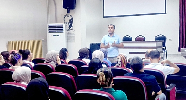 Siverek 'te Öğretmenlere Akademik Destek