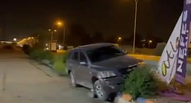Urfa’da hızını alamayan otomobil kaza yaptı!