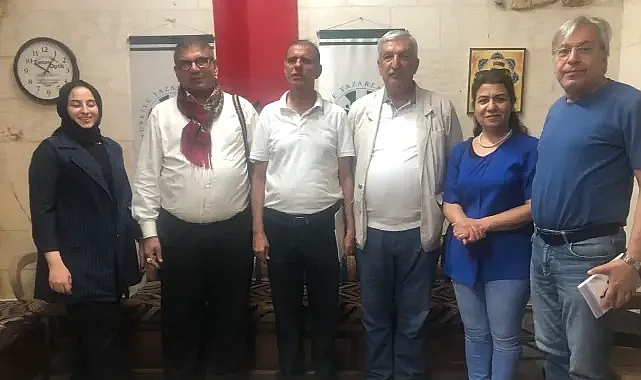 Urfa'da Sanatçılar Kültür Merkezi Talebini Yineledi